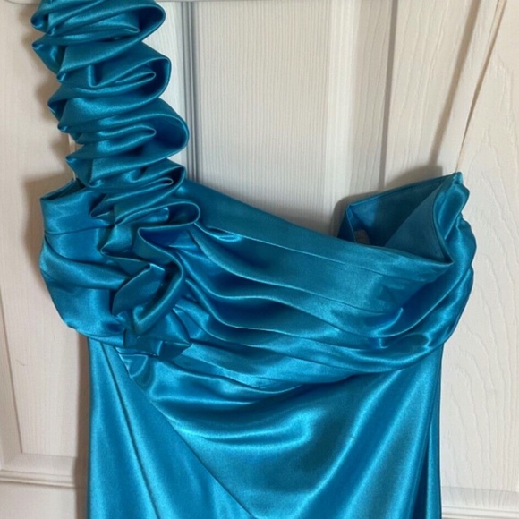 Beautiful Fiesta Gown, Blue, Medium - Picture 1 of 15